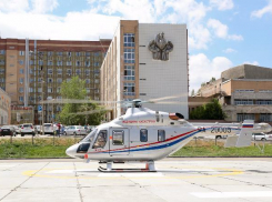 В Волгограде вертолет санавиации перевез еще двух больных на лечение в город