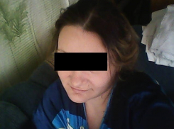 Волгоградский таксист 16 часов возил по городу мертвую 25-летнюю любовницу