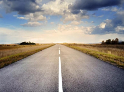 Четыре человека вместе с 2-летним ребенком пострадали в ДТП на «встречке» в Волгоградской области 