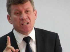 Глава администрации Волгограда Александр Чунаков подал в отставку