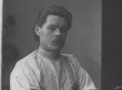 «Всех этих людей ветер зимою солил снегом, летом – горячим песком»: писатель Максим Горький о Царицыне 