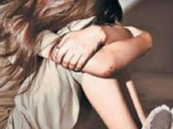 Под Волгоградом 22-летний парень совратил семиклассницу в туалете поселковой администрации 