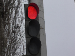 Волгоградскую область закроют для тяжелых фур на месяц 