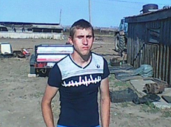 20-летний парень с приступами галлюцинаций без вести пропал в Волгограде