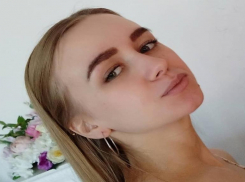 Талантливая кавер-исполнительница бесплатно споет для засидевшихся дома волгоградцев