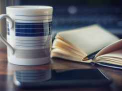 В разгар коронавируса волгоградские чиновники закупают сувенирные кружки и ежедневники