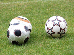 В Волжском откроют футбольное поле из пластиковых стаканов, оставшихся после ЧМ