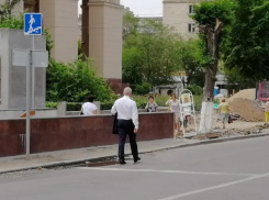 На главу администрации Волгограда жители хотят пожаловаться в полицию