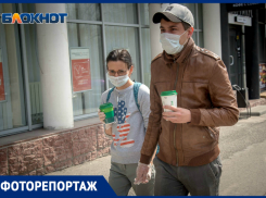 Субботняя самоизоляция волгоградцев в объективе фотографа
