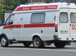 «Женщину разорвало на две части при падении из окна в Волгограде», - очевидцы