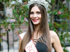 "Миссис Волгоград-2017» Екатерина Чикова просит поддержки у земляков в национальном конкурсе 