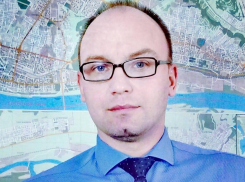 Защитник дубов и коммунист: волгоградский юрист отмечает день рождения