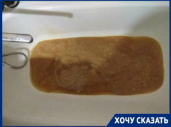 «Из крана течёт глина»: жители Волгоградской области о воде