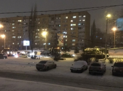 В центре Волгограда застрял участник парада ко 2 февраля