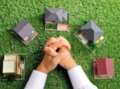 Чиновница продавала земельные участки под Волгоградом вместе с собственниками