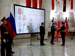 В Волгограде семерым бойцам СВО вручили высокие награды