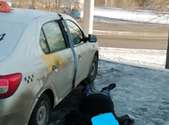 Тело водителя «Яндекс.Такси» обнаружили в автомобиле у детской больницы в Волгограде