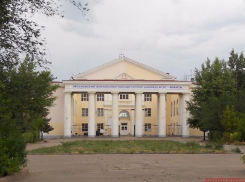 У филиала МФЮА в Волгограде приостановлена аккредитация после громкого разоблачения 
