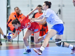 Гандболистки сборной России под руководством волгоградки разгромили соперников