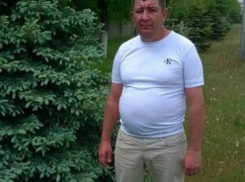 Мужчина с необычной татуировкой пропал без вести под Волгоградом