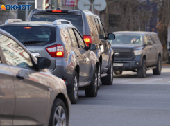 Нарушителей парковки в Волгограде начнут ловить по-новому