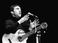 Владимира Высоцкого в меня внедрили путем катушечного магнитофона, - Виктор Каменский