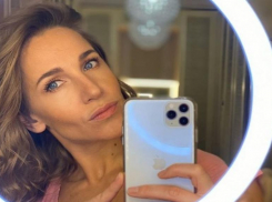 Юлия Ковальчук заявила, что человечество ничтожно в своей муравьиной спешке