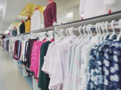 Целую «Галактику» одежды и обуви обнаружили в Волгограде