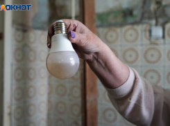 Чаще мыть окна и готовить на газе: волгоградцам рассказали, как экономить электричество