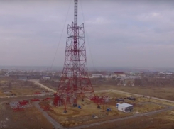 Волгоградец снял с квадрокоптера строительство телебашни-рекордсмена