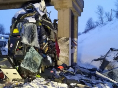 Пятеро волгоградцев пострадали в ДТП с автобусом под Рязанью: жуткие фото и видео с места 