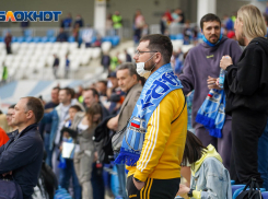 Избиение из-за маски и канцелярский нож у подростка: два ЧП на домашнем матче «Ротора»