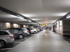 19-летняя водитель сбила пенсионерку на парковке в Волгограде