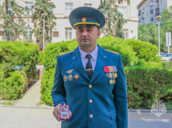 В Волгограде наградили участника ликвидации последствий терактов и взрыва газа в доме на Космонавтов 