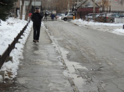 В Волгоградской области ожидается сильный ветер и гололед