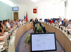 В облдуме хотят отправить в отставку лидера «Молодой гвардии» Волгограда