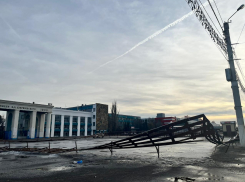 Предштормовое предупреждение объявили в Волгограде на трое суток