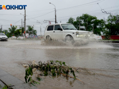 В Волгоградской области в ближайшие сутки будут бушевать ливни, грозы и град