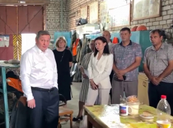 Они хрипели, краснели и бледнели — видео разноса губернатором из раздевалки с волгоградскими чиновниками