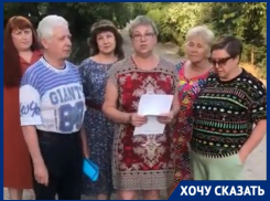 Волгоградцы заплатили по 80 тысяч рублей за канализацию и второй год нанимают ассенизаторов