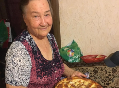 Искреннее спасибо волгоградским врачам за спасенную от COVID-19 маму сказал известный актер Камиль Ларин