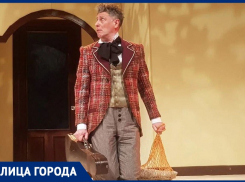 Играл с Прилучным и в театрах Москвы: почему актер Вадим Ситников вернулся в Волгоград