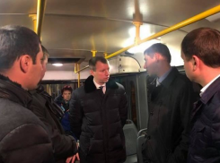 Депутатам Волгоградской гордумы пришлось поехать на трамвае