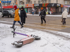 Волгоград оказался в снежном плену из-за гигантской тучи 