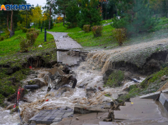 Фекальный провал в Волгограде вынес на федеральную повестку проблему всех коммунальных концессий страны