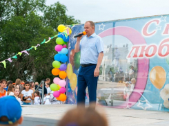 Самый знаменитый историк - бухгалтер Волгограда открыт для поцелуев и подарков