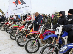 Хоровод из мотоциклов устроят волгоградцы у главной елки города