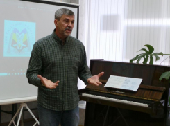 Волгоградский фермер предложил продавать на открытых торгах депутатские мандаты и чиновничьи должности