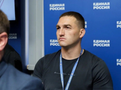 Исключительно скромный депутат дал повод для обсуждения в волгоградской гордуме