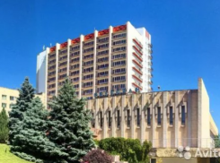 В Волгограде ищут арендаторов бывшей гостинице «Турист»